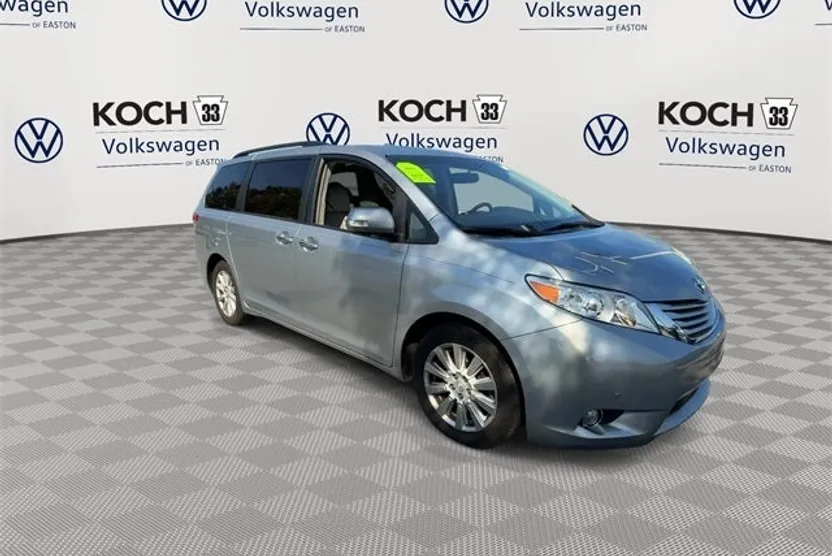 2014 Toyota Sienna Limited photo 1