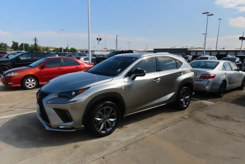2021 Lexus NX 300 F SPORT photo 1