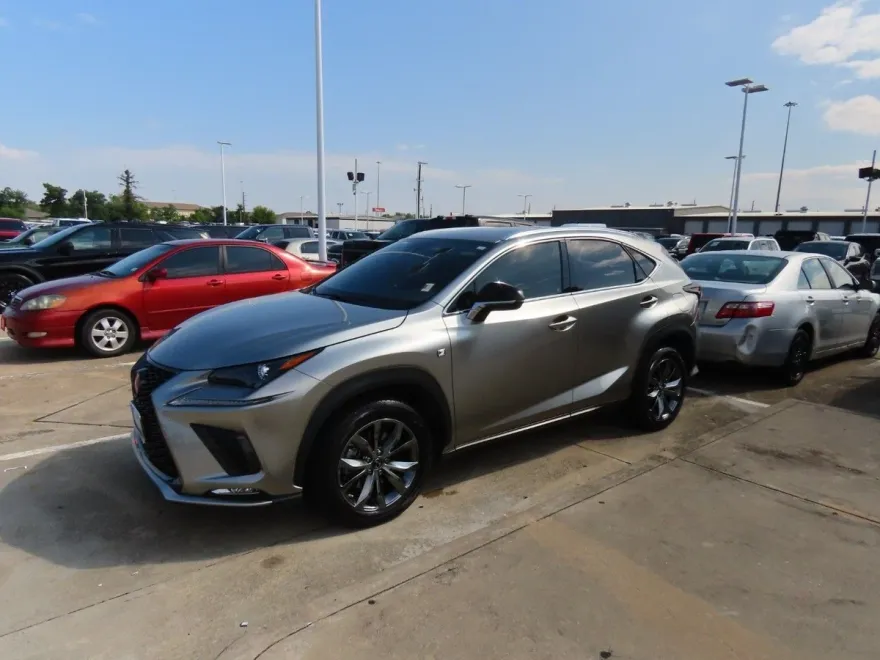 2021 Lexus NX 300 F SPORT photo 1