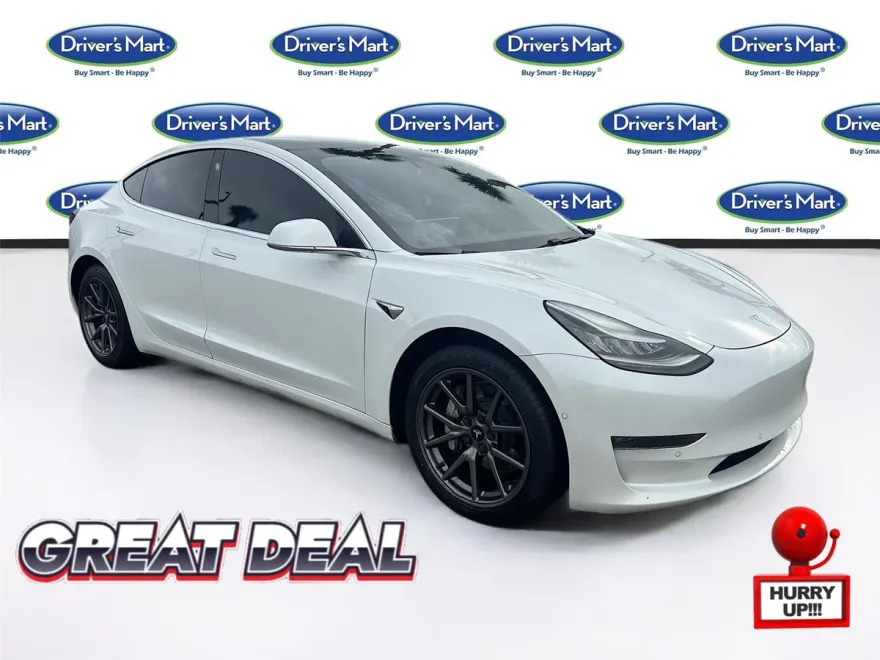2020 Tesla Model 3 Long Range photo 1