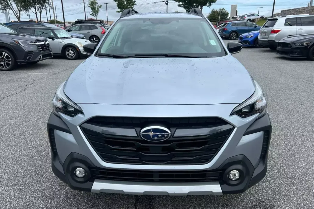 2025 Subaru Outback Limited photo 1