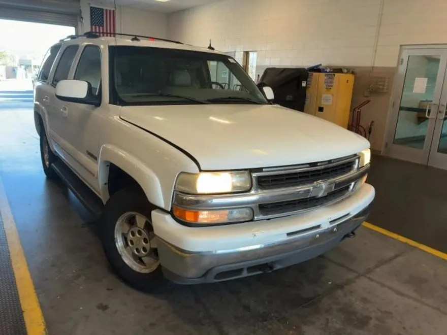 2003 Chevrolet Tahoe LT photo 1