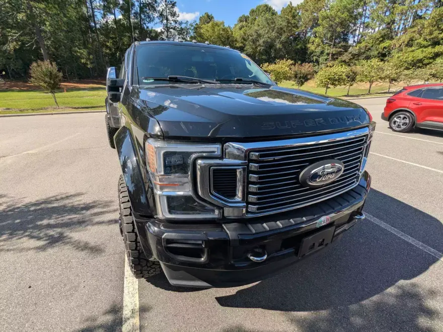 2022 Ford F-450 Platinum photo 1