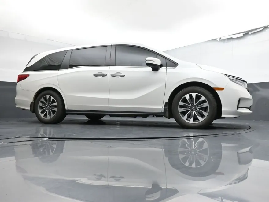 2022 Honda Odyssey EX-L photo 1