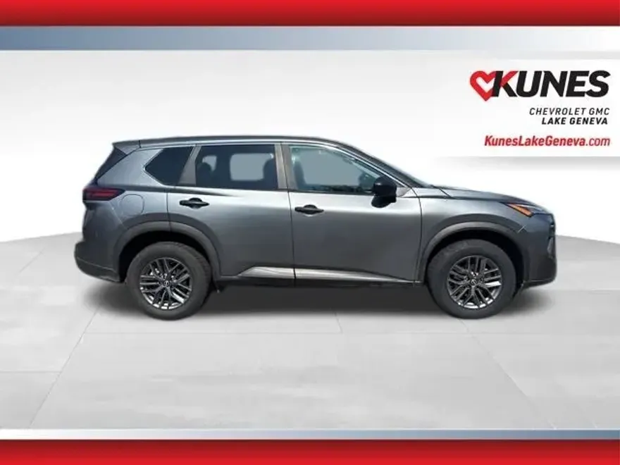2024 Nissan Rogue S photo 1