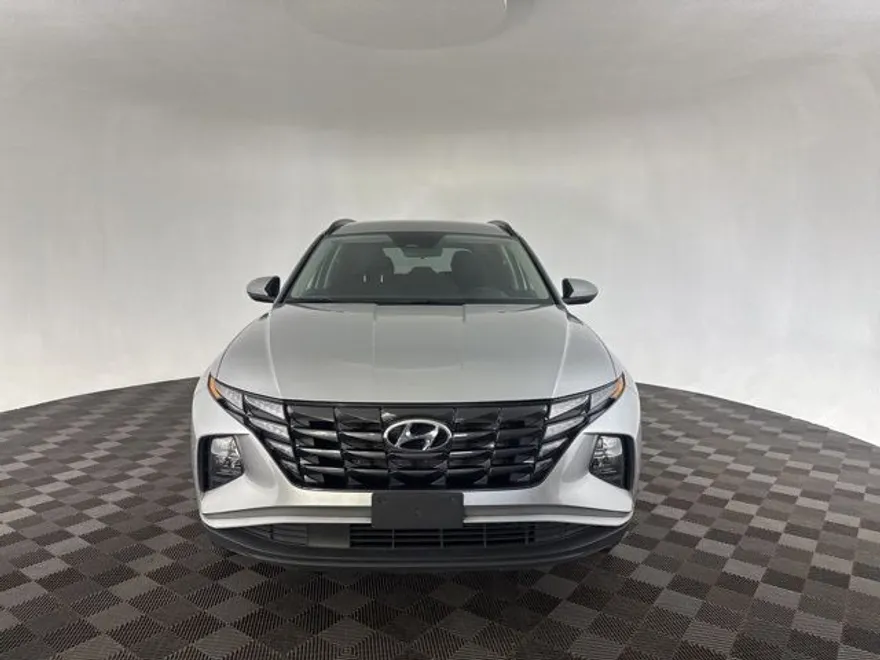 2024 Hyundai Tucson SEL photo 1