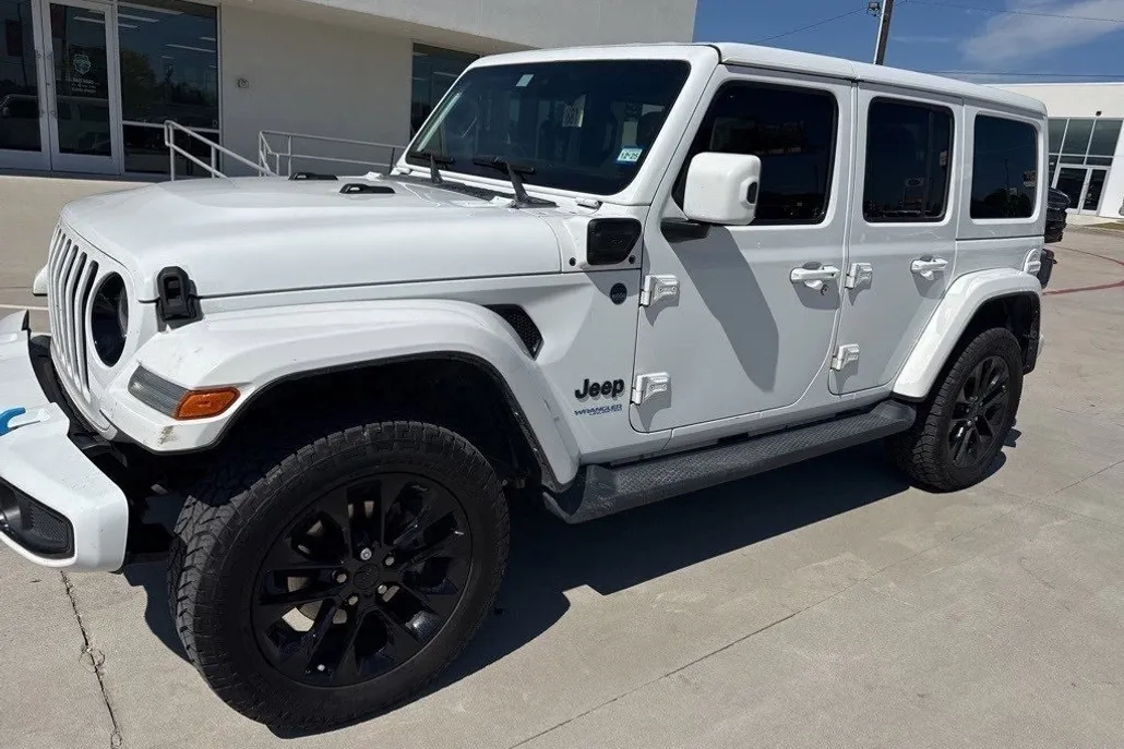 2021 Jeep Wrangler 4xe Sahara High Altitude photo 1