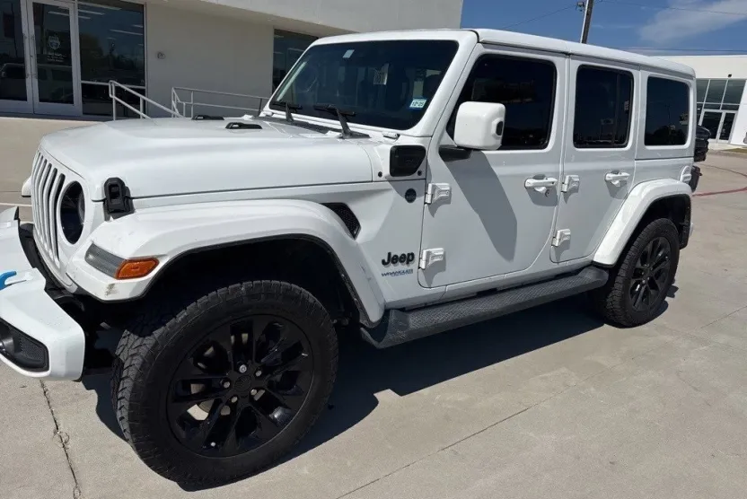 2021 Jeep Wrangler 4xe Sahara High Altitude photo 1