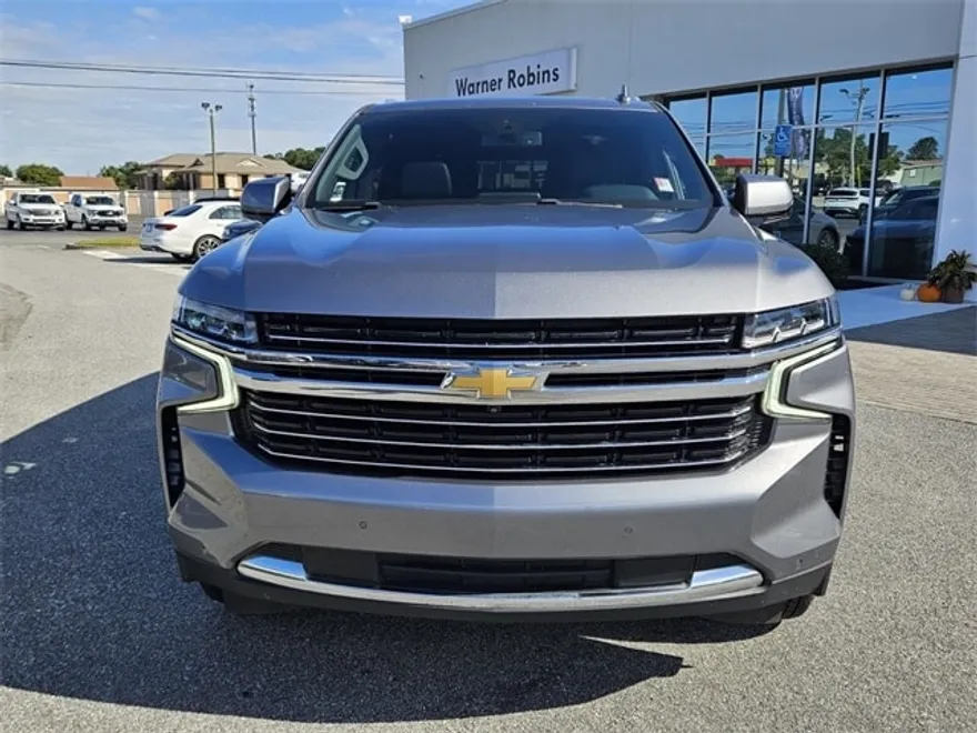 2022 Chevrolet Tahoe LT photo 1