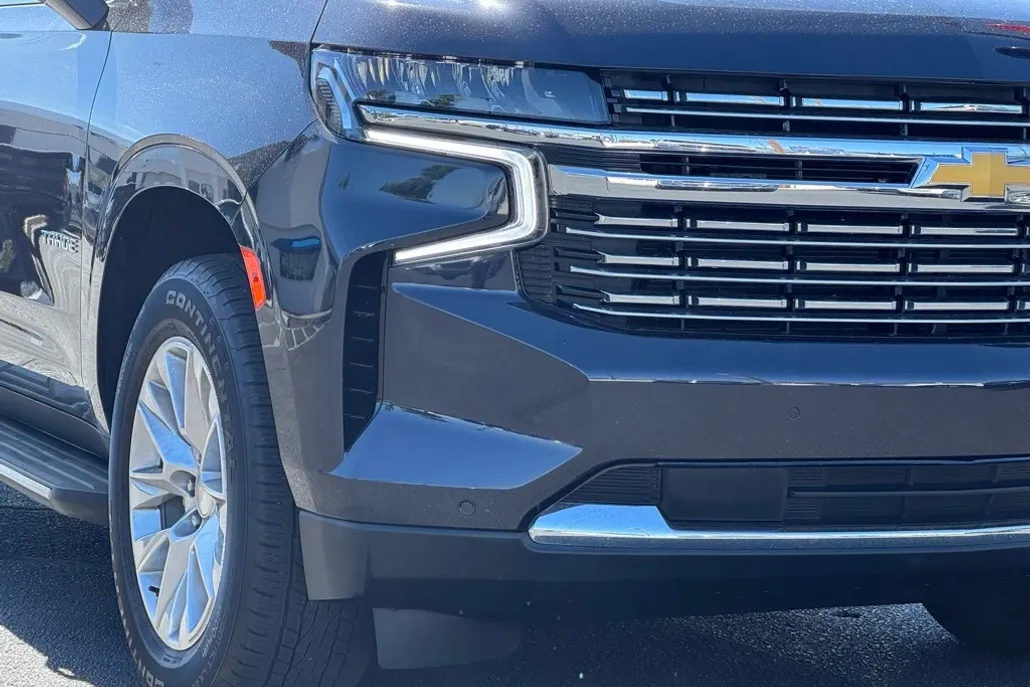 2023 Chevrolet Tahoe Premier photo 1