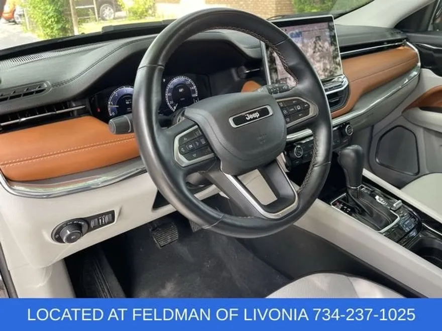 2022 Jeep Compass Limited photo 1