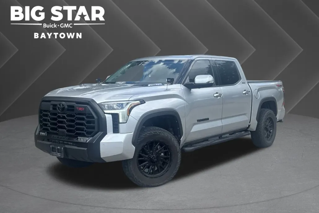 2023 Toyota Tundra Limited photo 1