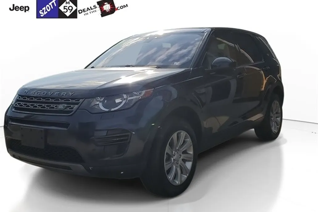 2019 Land Rover Discovery Sport SE photo 1