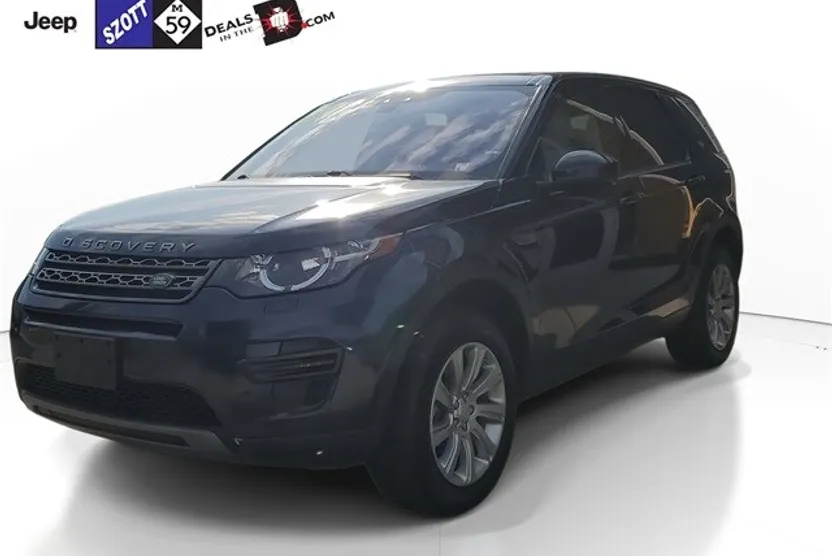 2019 Land Rover Discovery Sport SE photo 1