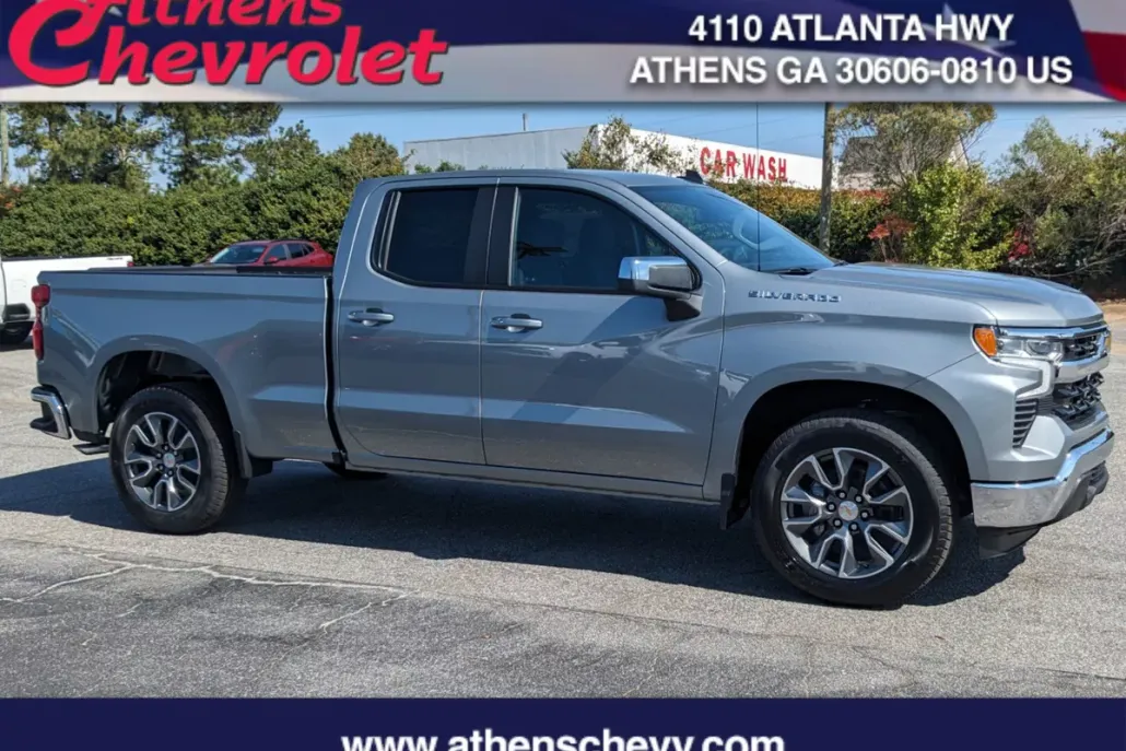 2025 Chevrolet Silverado 1500 LT photo 1