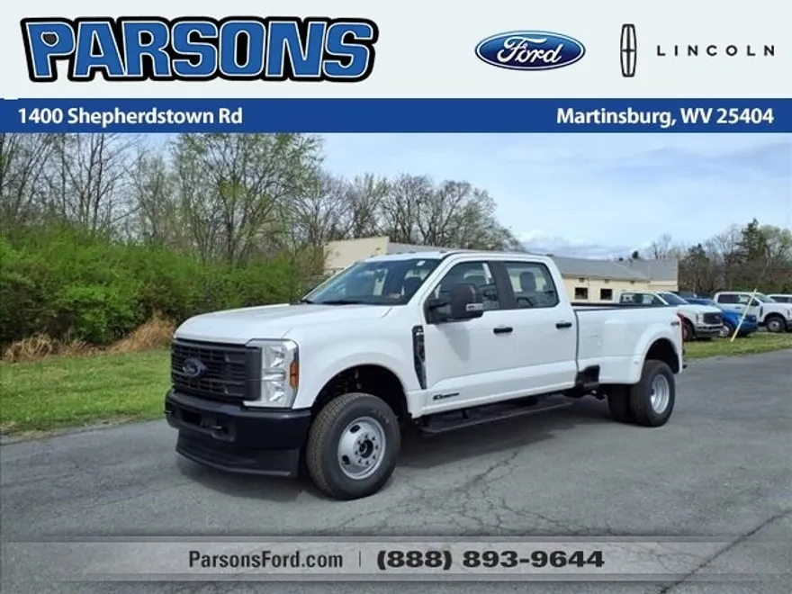 2025 Ford F-350 photo 1