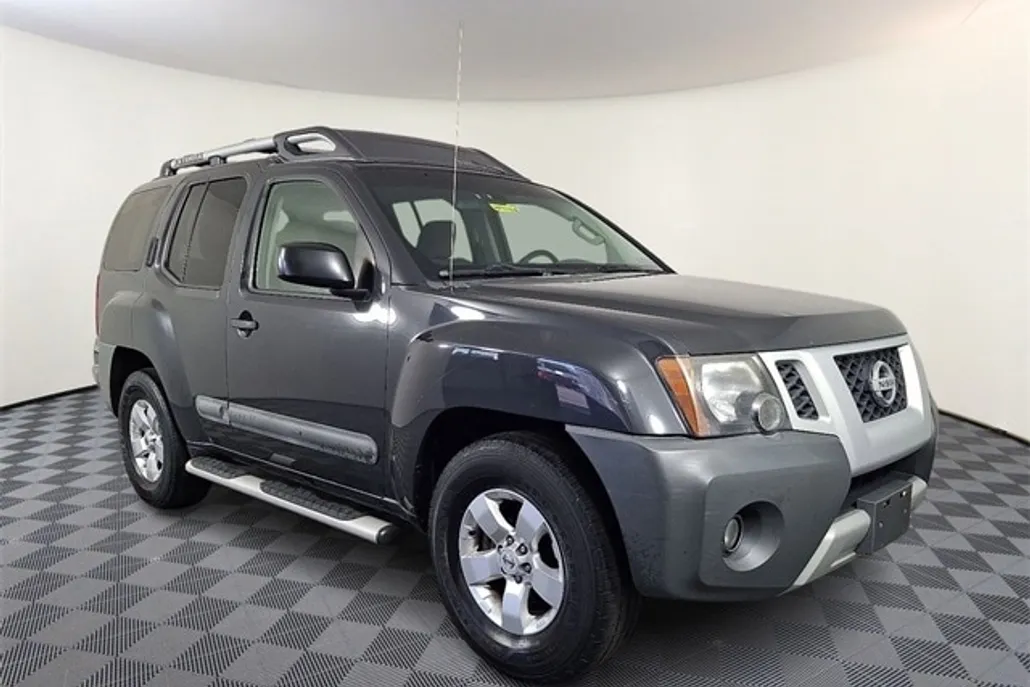2013 Nissan Xterra S photo 1