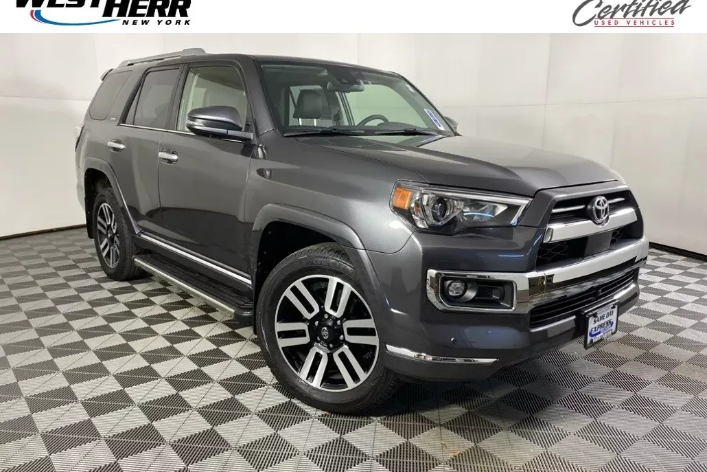 2022 Toyota 4Runner Limited photo 1