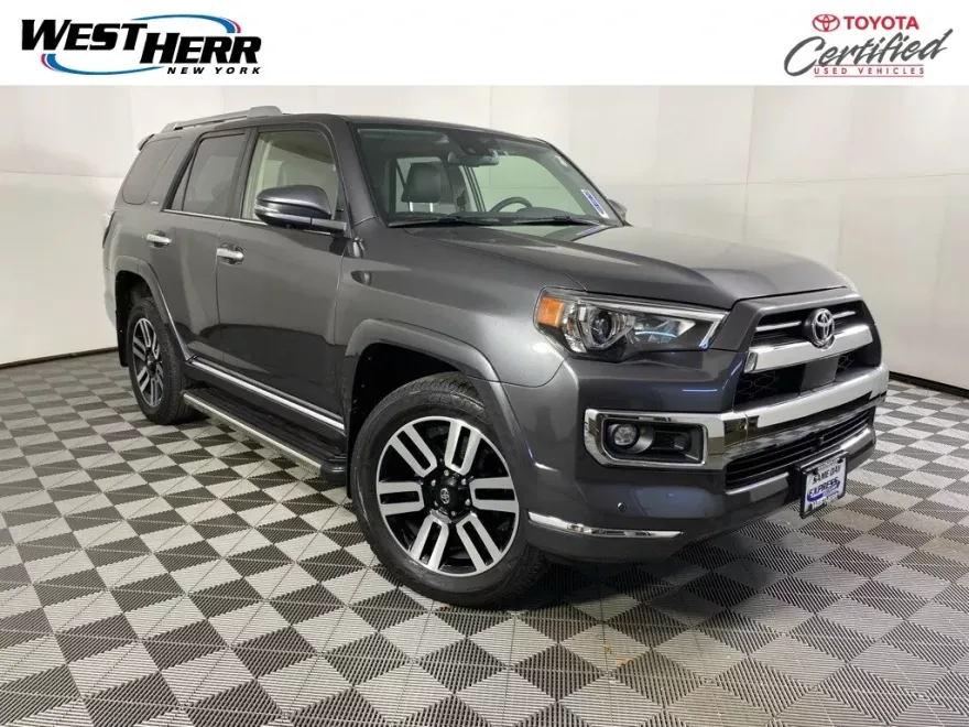 2022 Toyota 4Runner Limited photo 1