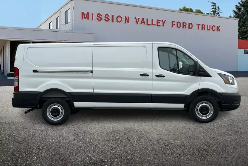 2025 Ford Transit photo 1