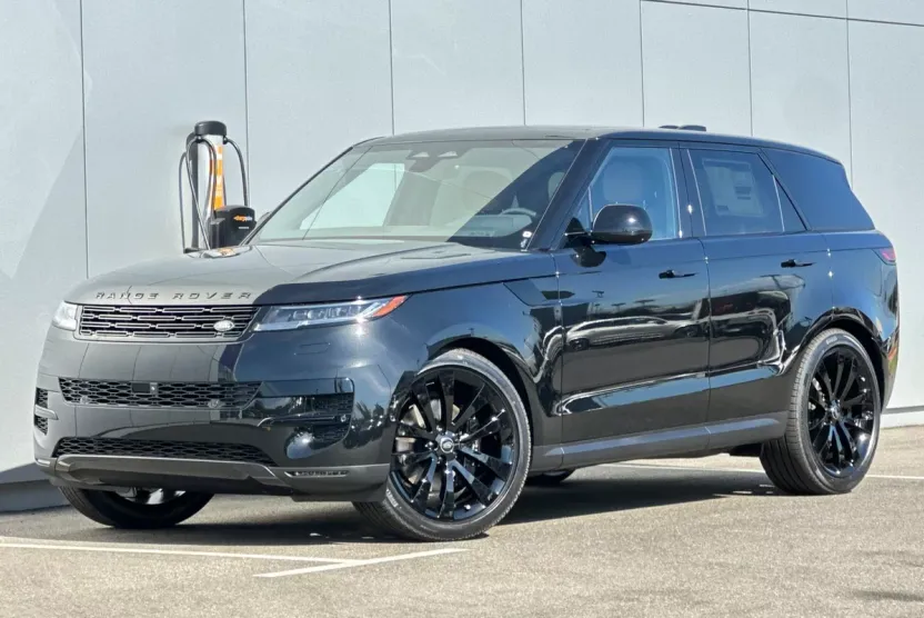 2025 Land Rover Range Rover Sport SE photo 1