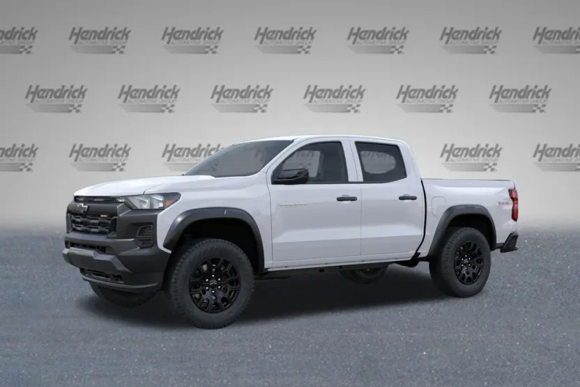 2025 Chevrolet Colorado Trail Boss photo 1