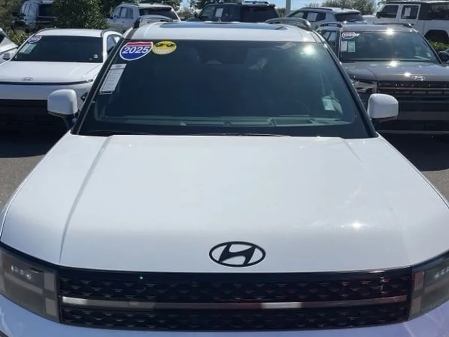 2025 Hyundai Santa Fe Calligraphy photo 1