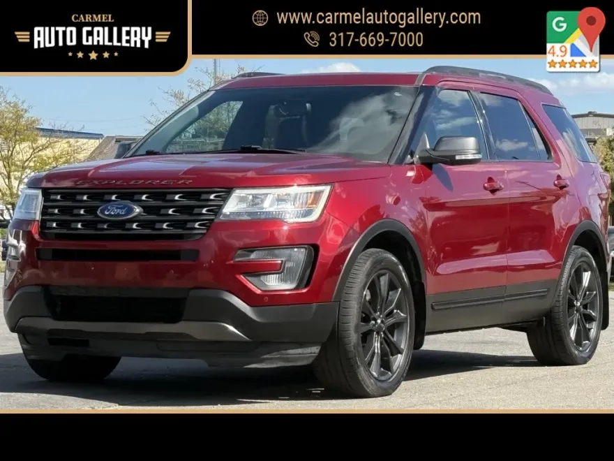 2017 Ford Explorer XLT photo 1