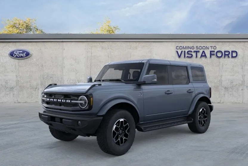 2025 Ford Bronco Outer Banks photo 1