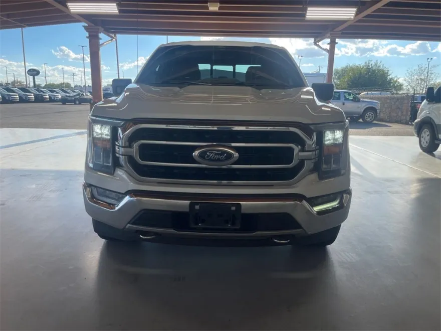 2021 Ford F-150 XLT photo 1