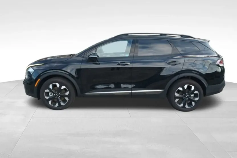 2023 Kia Sportage X-Line photo 1