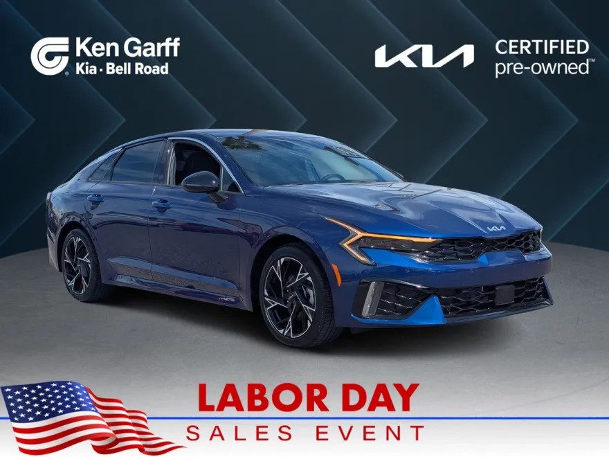 2025 Kia K5 GT-Line photo 1