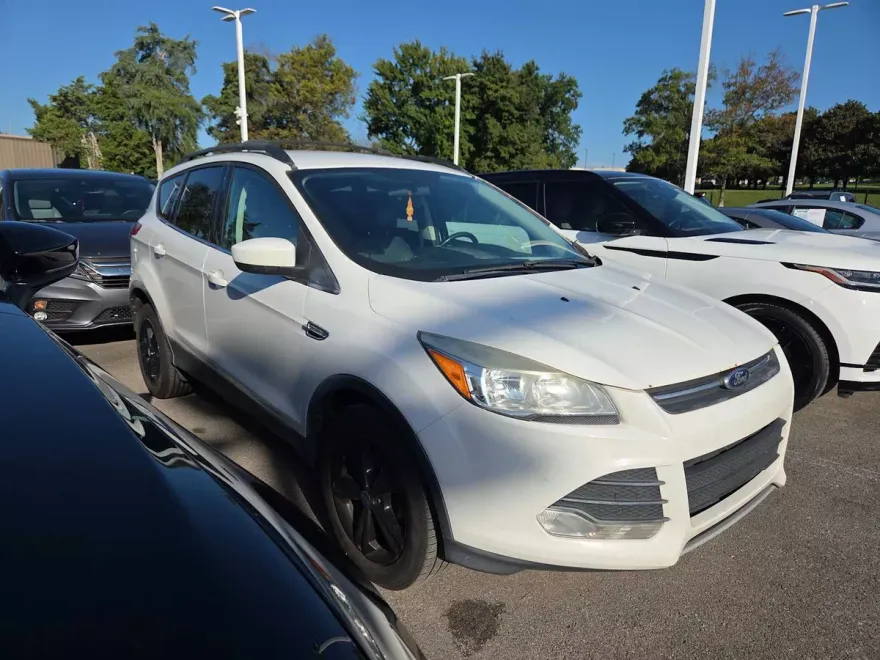 2013 Ford Escape SE photo 1