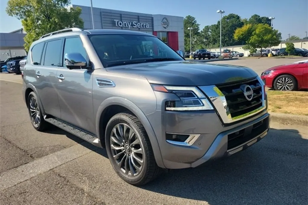 2024 Nissan Armada Platinum photo 1