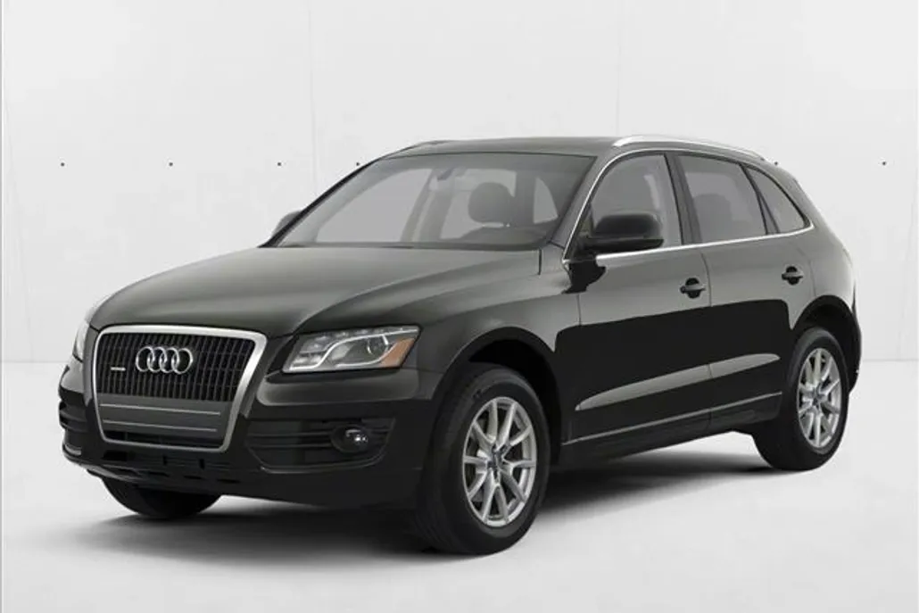 2011 Audi Q5 2.0T Premium photo 1