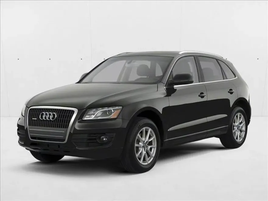 2011 Audi Q5 2.0T Premium photo 1