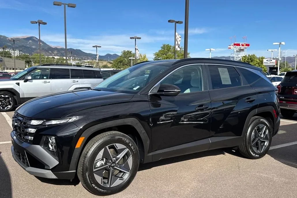 2025 Hyundai Tucson Hybrid SEL Convenience photo 1