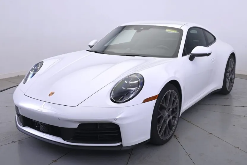 2025 Porsche 911 photo 1