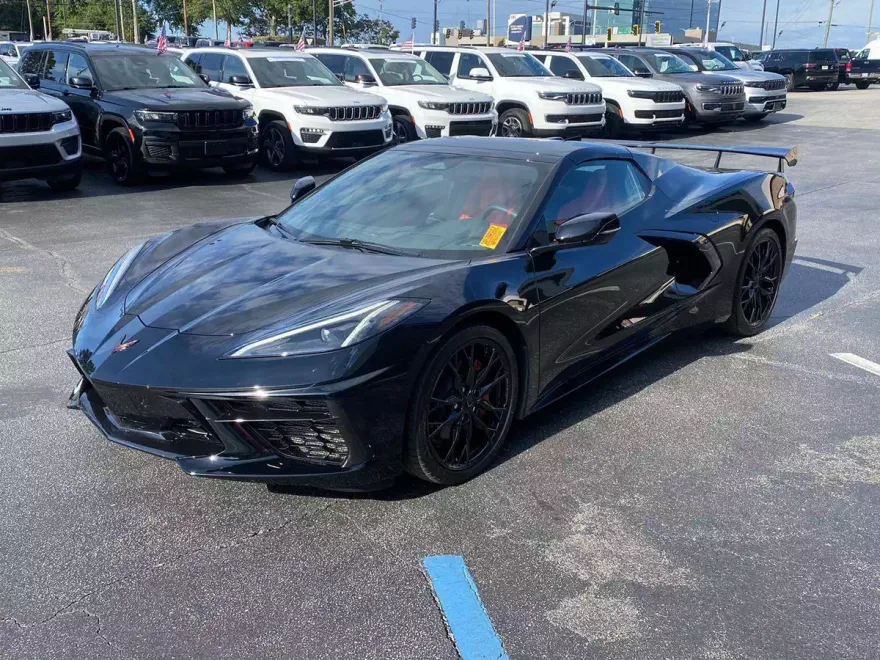 2025 Chevrolet Corvette 1LT Convertible photo 1