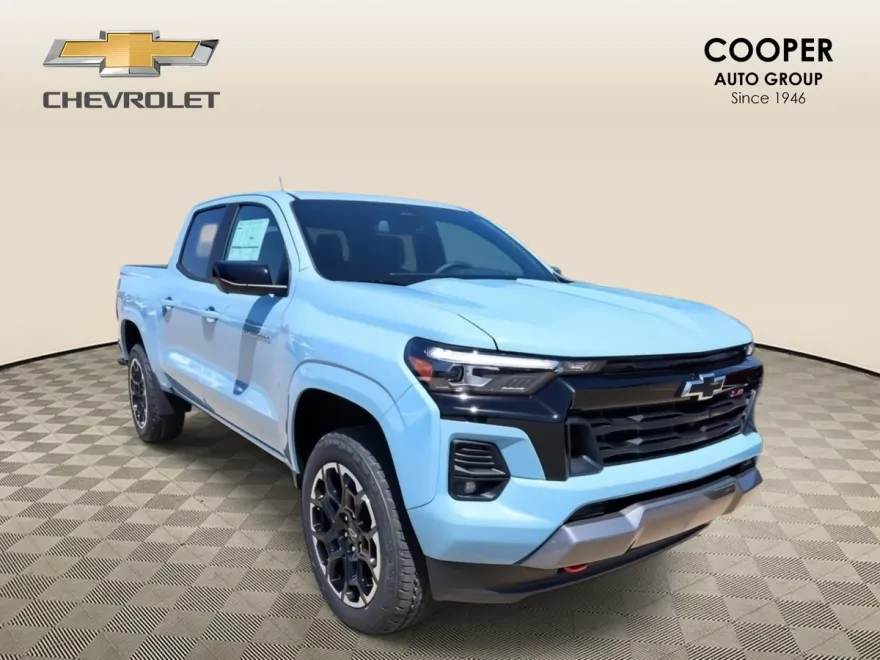 2026 Chevrolet Colorado Z71 photo 1