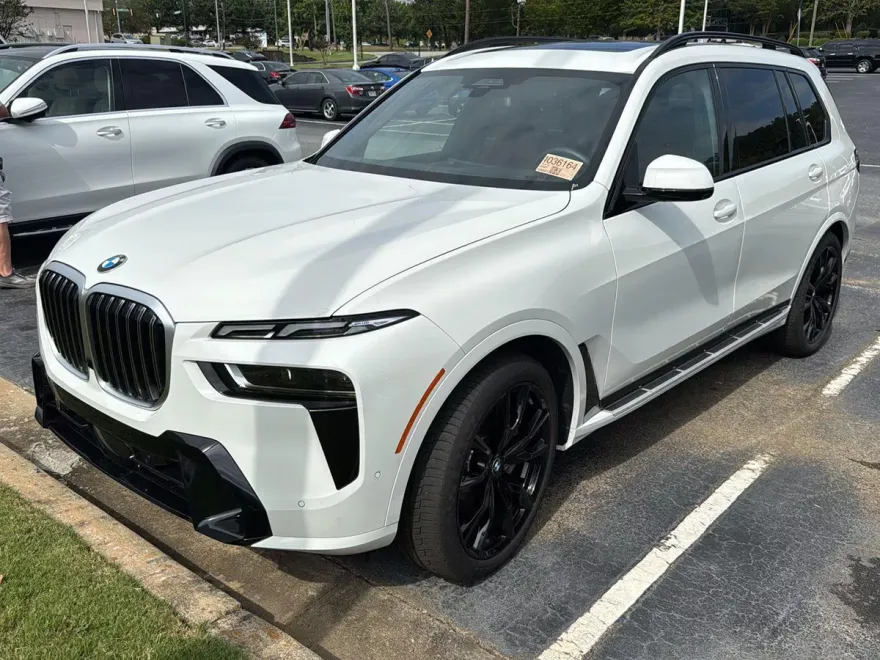 2024 Bmw X7 xDrive40i photo 1