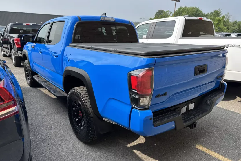 2019 Toyota Tacoma 4x4 TRD Pro photo 1