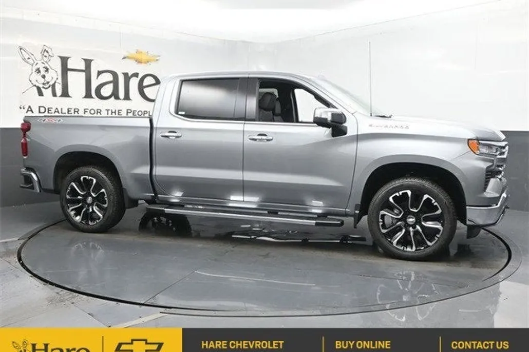 2025 Chevrolet Silverado 1500 LTZ photo 1