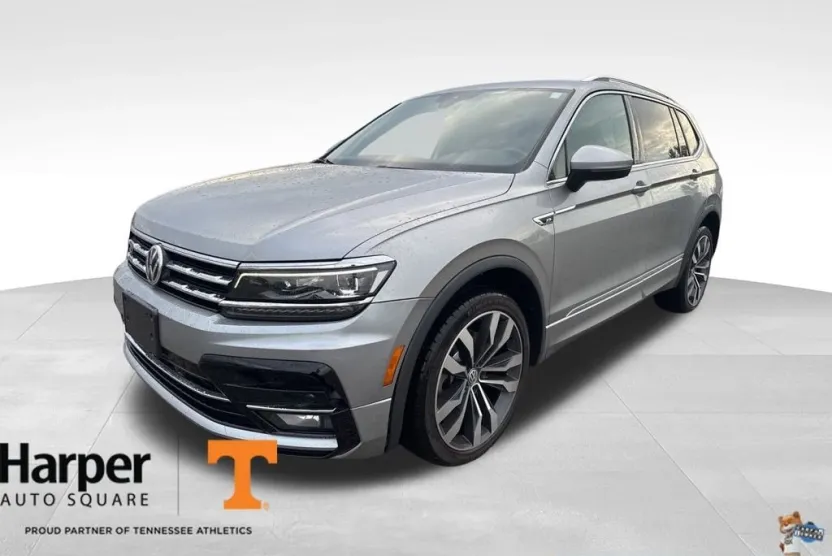 2021 Volkswagen Tiguan SEL Premium R-Line photo 1
