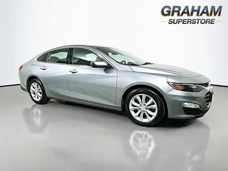 2025 Chevrolet Malibu 1LT photo 1