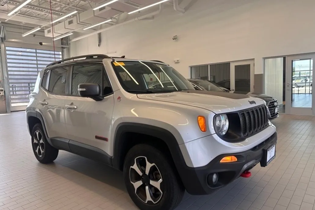 2020 Jeep Renegade Trailhawk photo 1