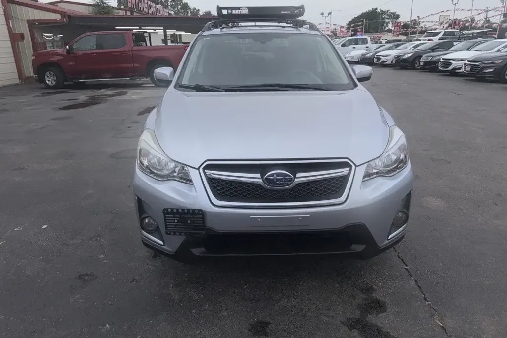 2017 Subaru Crosstrek 2.0i Limited photo 1