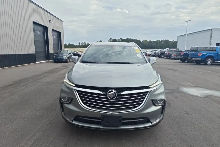 2024 Buick Enclave Premium photo 1