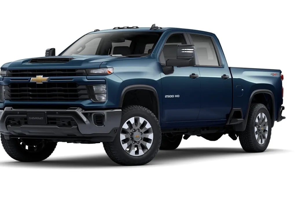 2025 Chevrolet Silverado 2500HD Custom photo 1