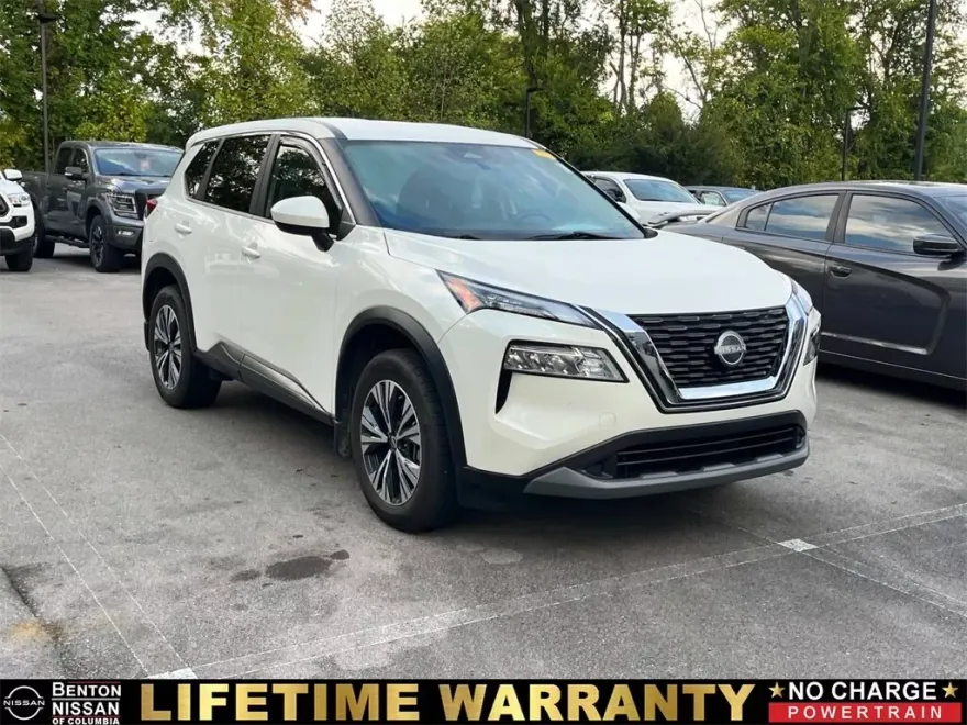 2023 Nissan Rogue SV photo 1